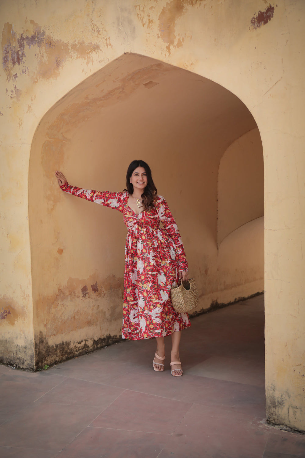 Full sleeves Red midi dress
