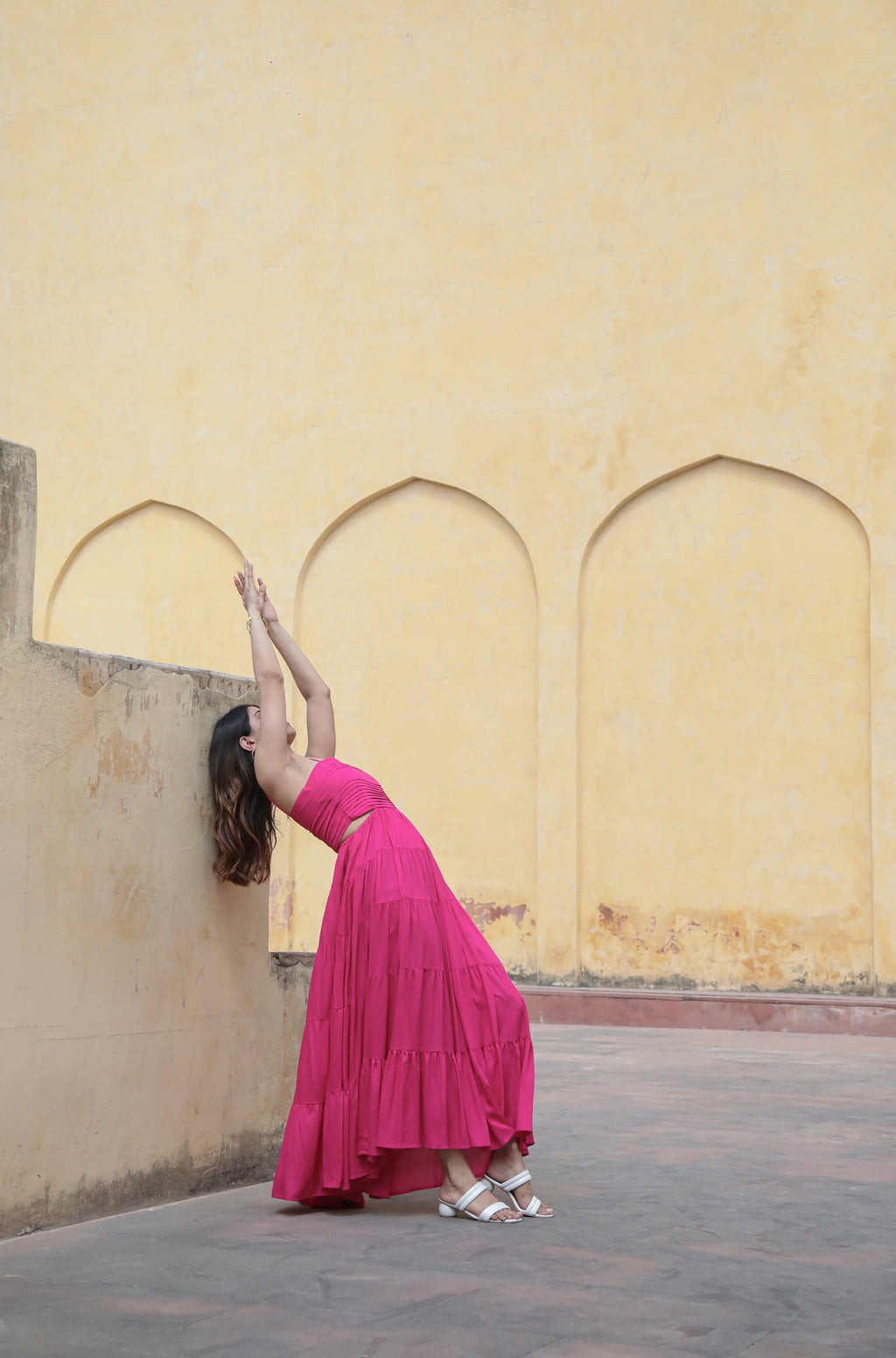 Side waist cut-out pink maxi