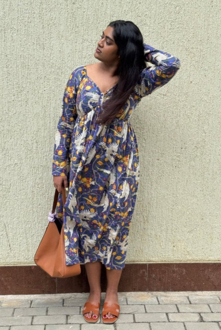 Full sleeves blue midi dress