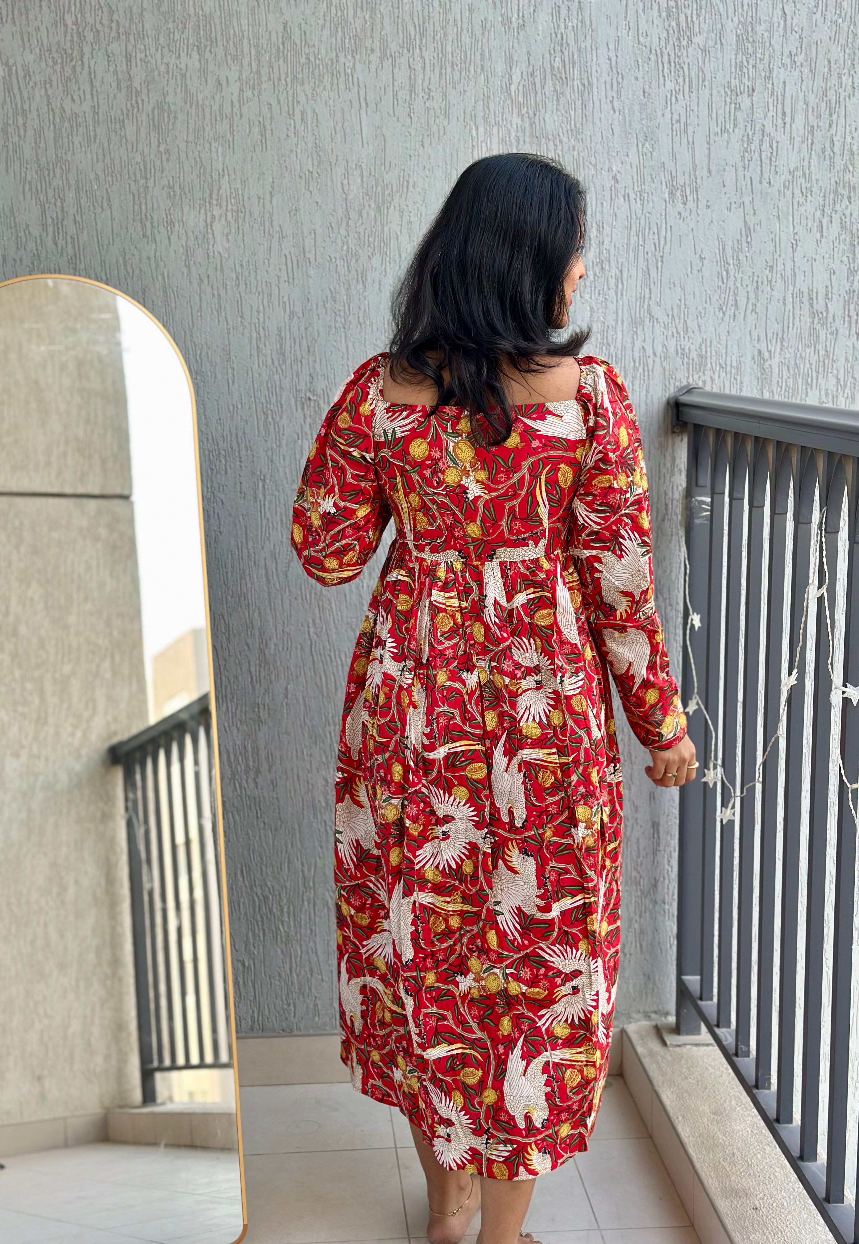 Full sleeves Red midi dress